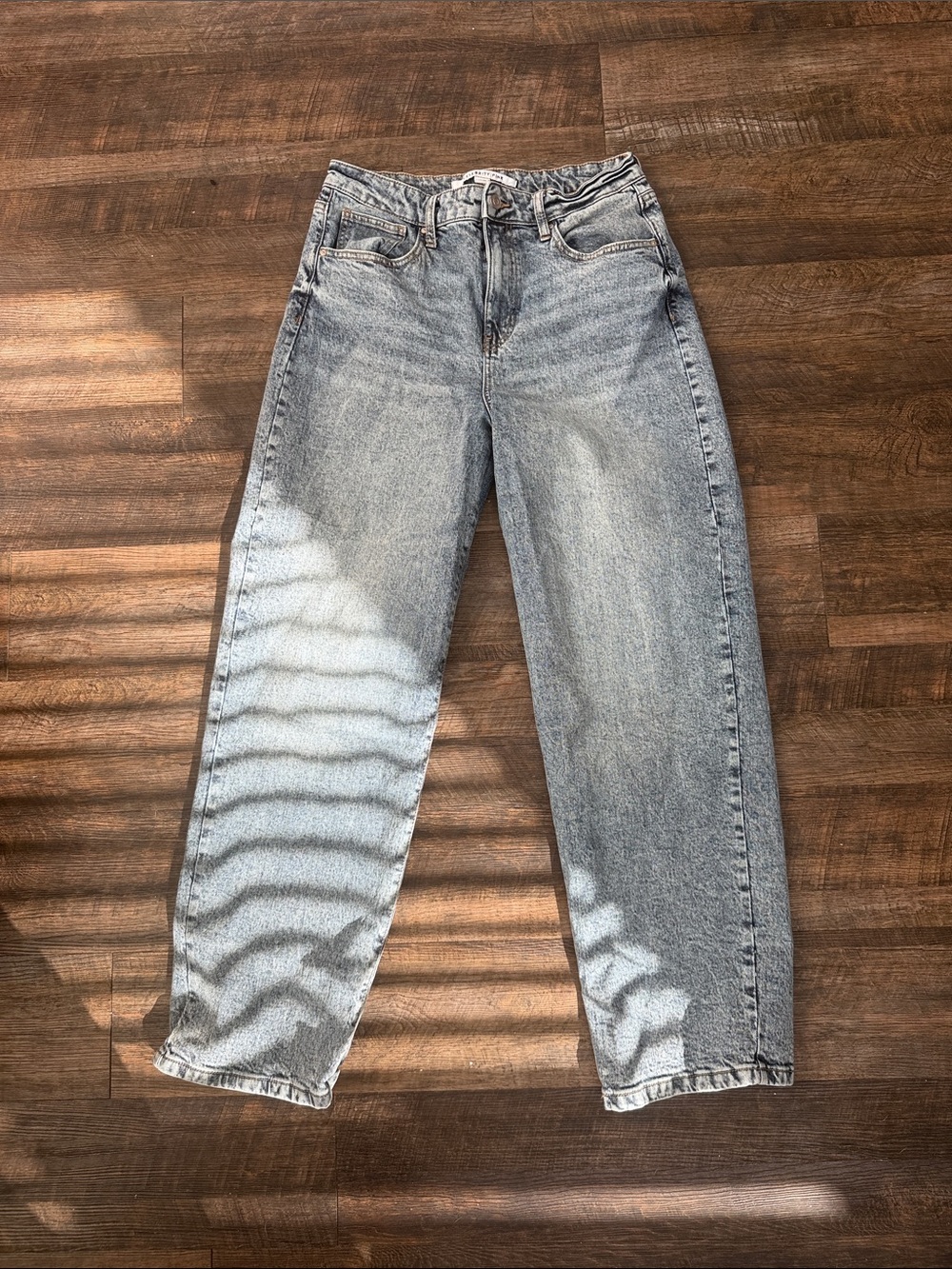Skater cut Jean